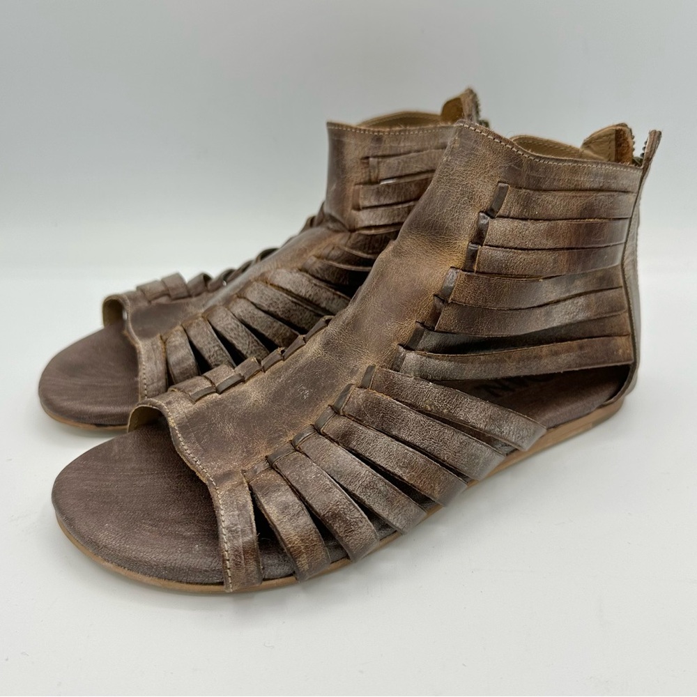 Roan Pearl Leather Gladiator Sandal brown open toe zip back flats